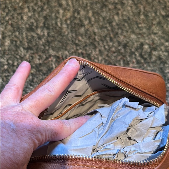 Brown Crossbody Bag with 2 strap options - Picture 7 of 9